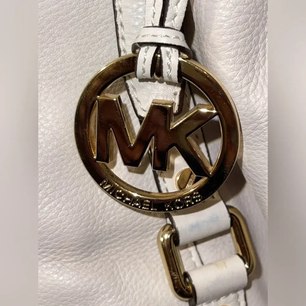 Michael Kors Bedford Legacy Medium Light Cream Convertible Satchel Pristine EUC